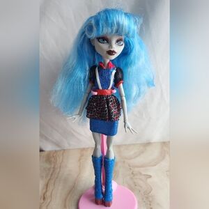 Monster High Dawn Of The Dance Ghoulia